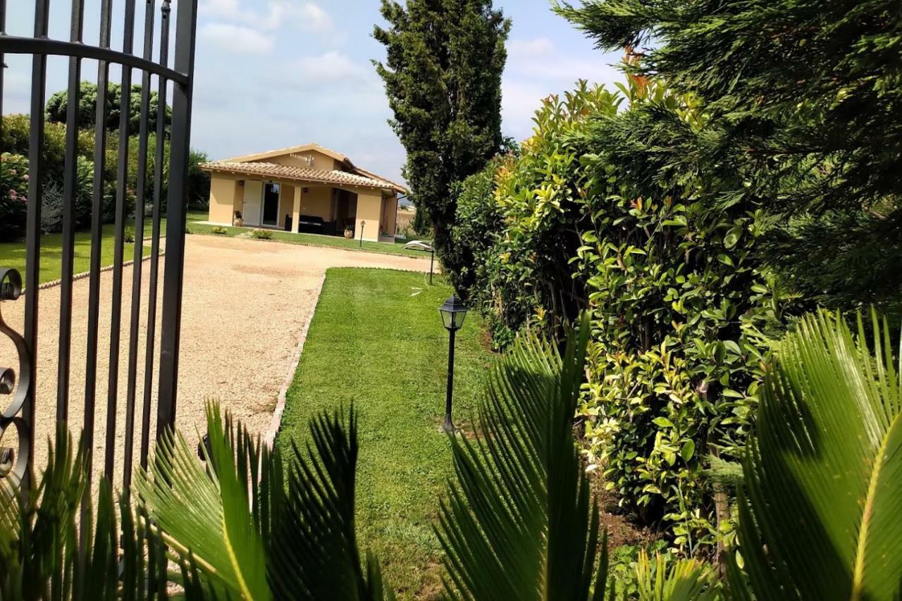 Oca Bianca Villa Pescia Romana Kültér fotó